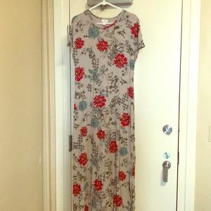 NWOT LuLaRoe Maria Small *FINAL SALE*